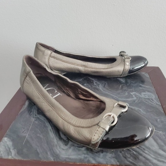 AGL Attilio Giusti Leombruni Silver Black Leather Cap Toe Ballet Flat Size 36.5 - Picture 1 of 12